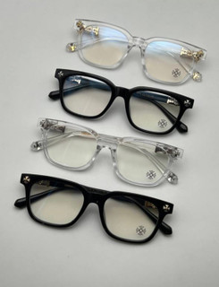عینک بلوکات کروم هارتز (Chrome Hearts) با فریم مربع