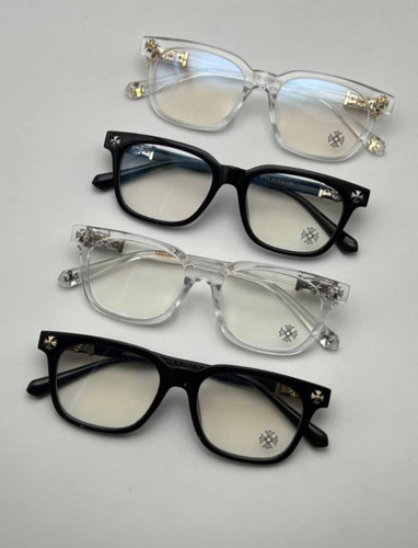عینک بلوکات کروم هارتز (Chrome Hearts) با فریم مربع